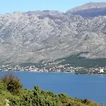 Seaside House Starigrad, Paklenica - 6633 Ferienhaus *