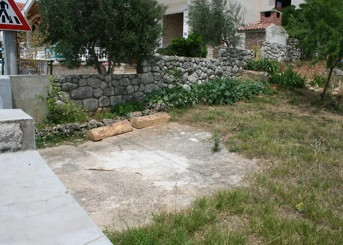 Semesterbostad Seaside House Starigrad, Paklenica - 6633