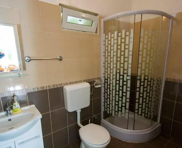 Seaside House Starigrad, Paklenica - 6633 Semesterbostad